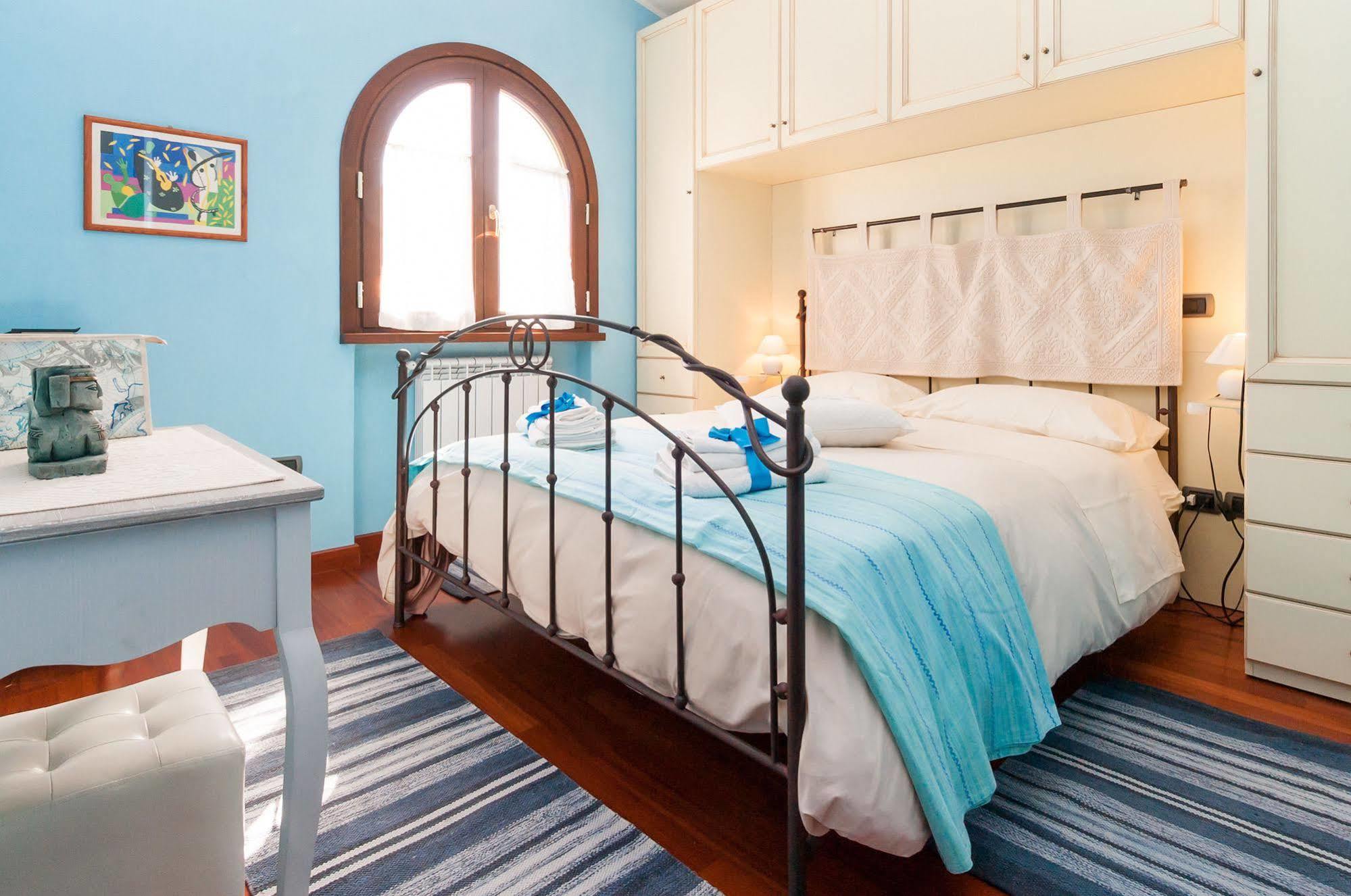 B&B La Dolce Vita Flumini di Quartu Dış mekan fotoğraf