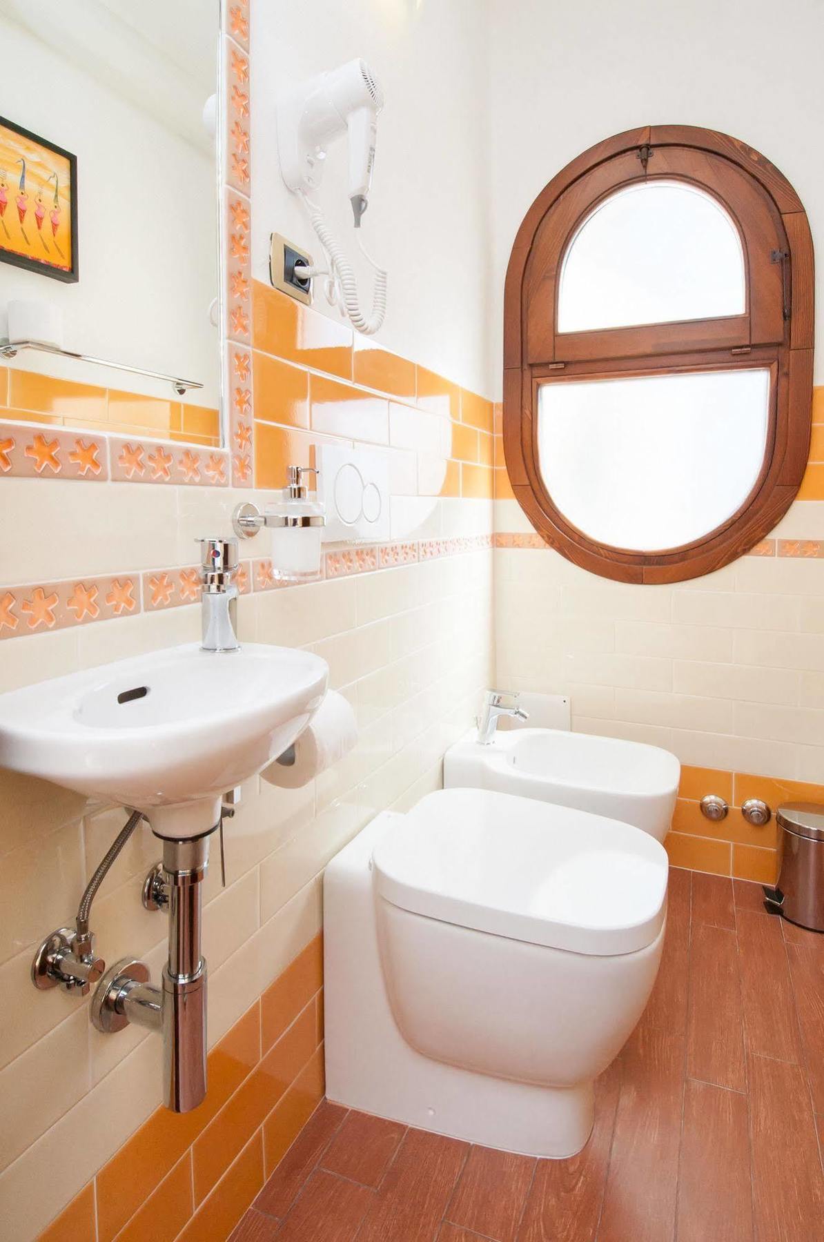 B&B La Dolce Vita Flumini di Quartu Dış mekan fotoğraf